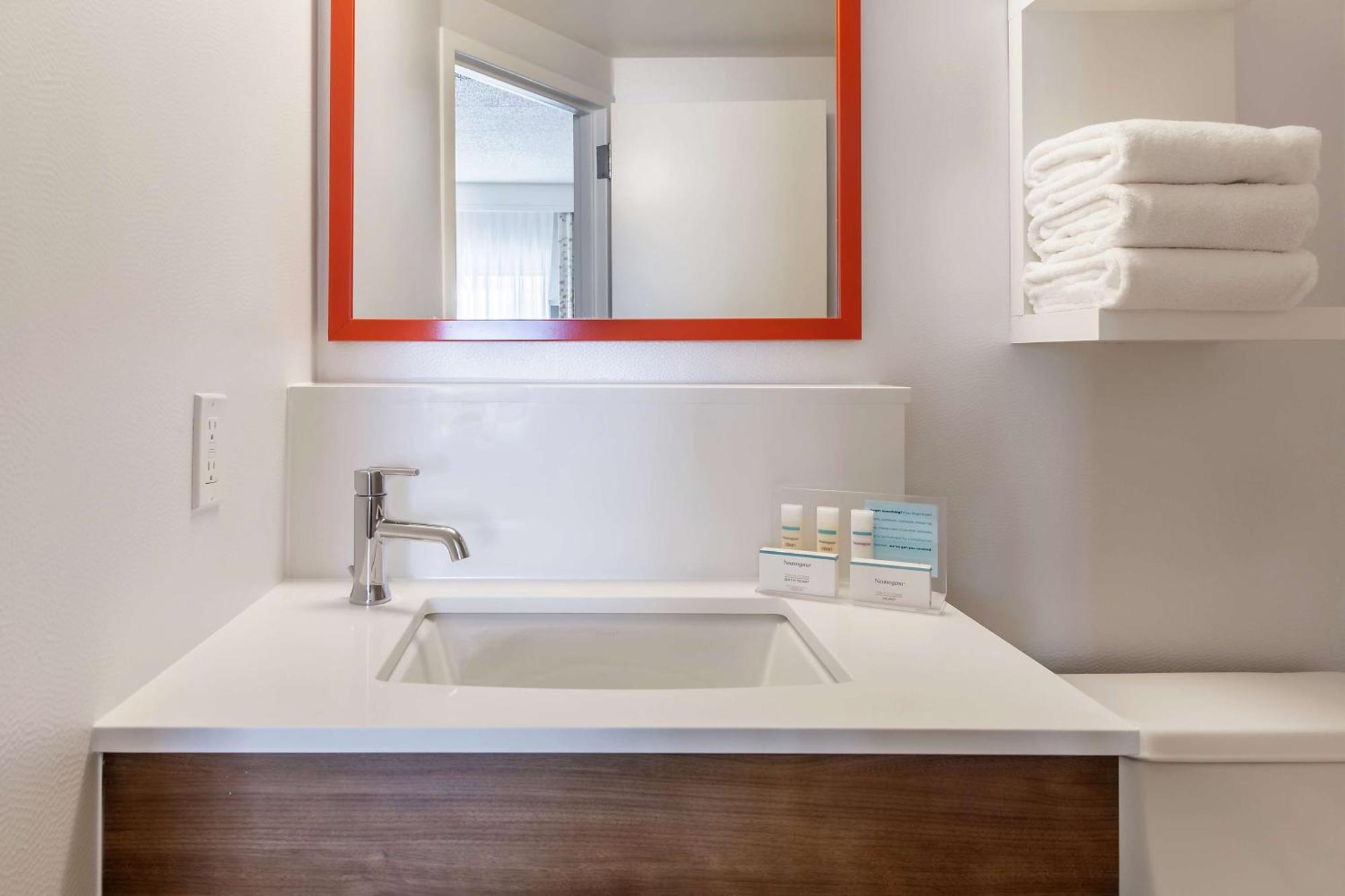 Hampton Inn Rockford Extérieur photo