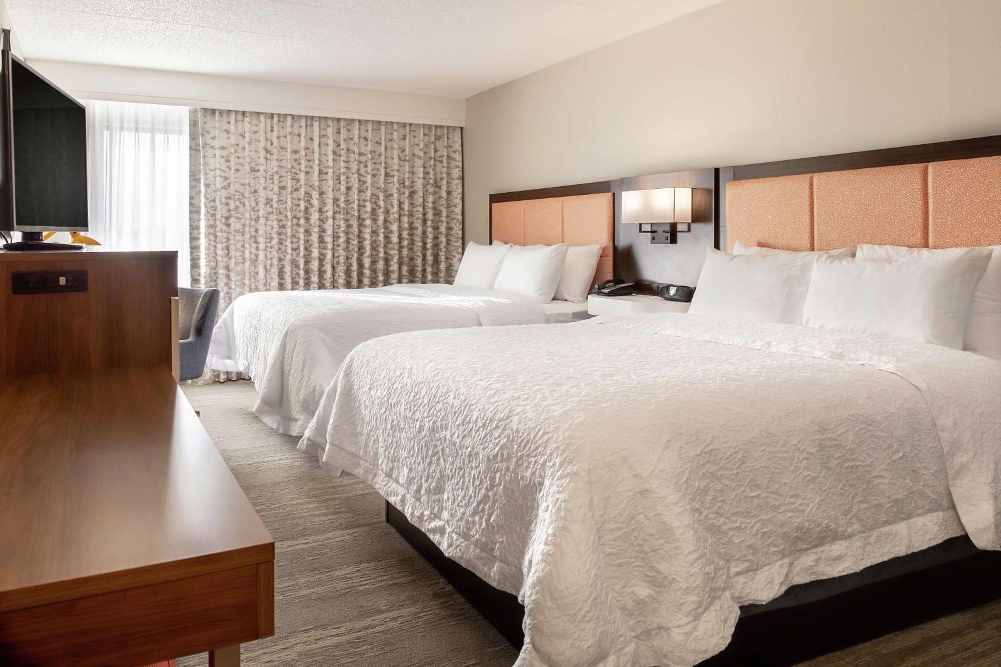 Hampton Inn Rockford Extérieur photo
